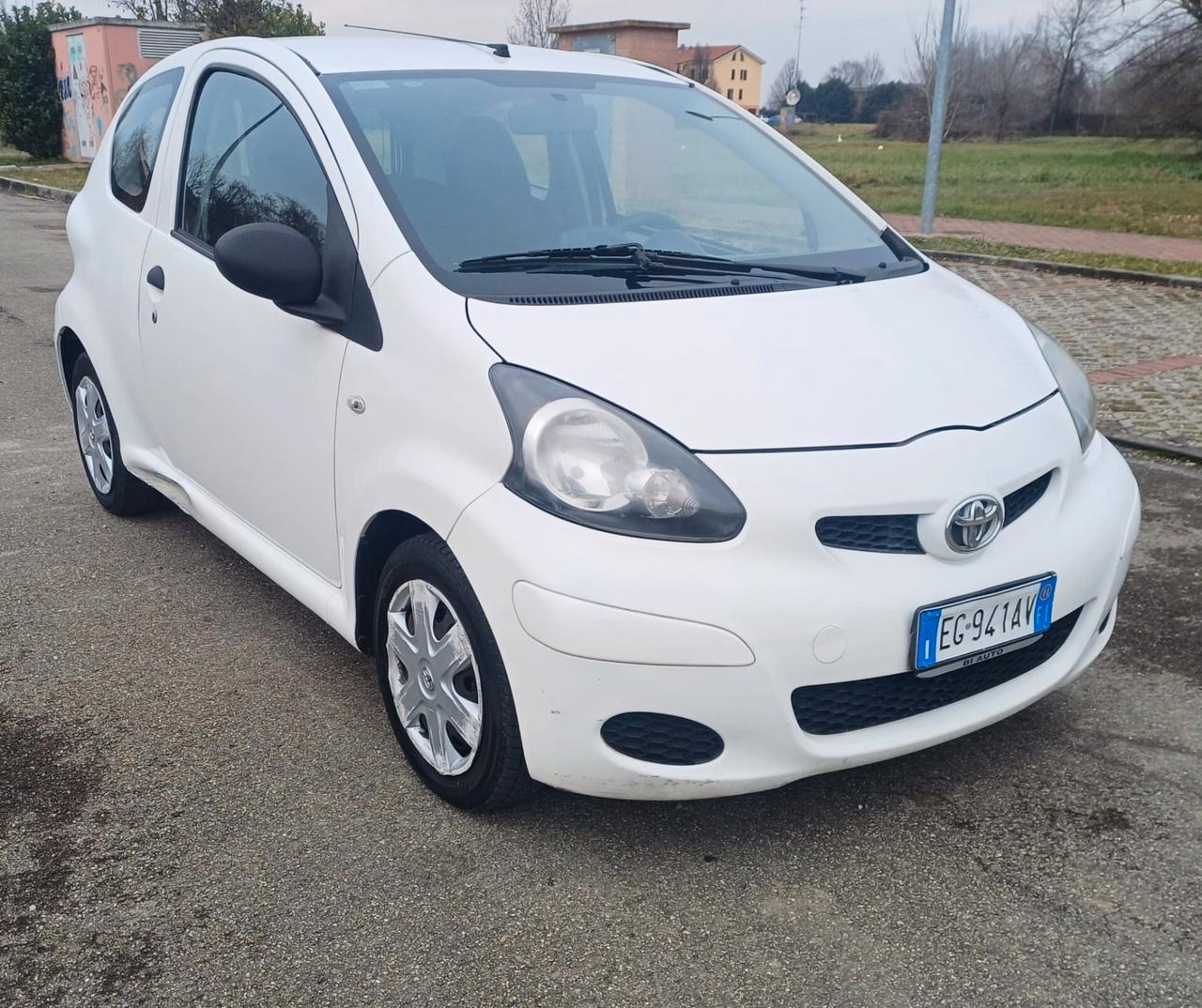 Toyota Aygo 1.0 12V VVT-i 3 porte Now Connect