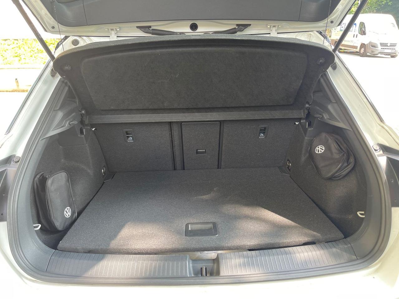 Volkswagen T-Roc R Line 2.0 TDI #5785