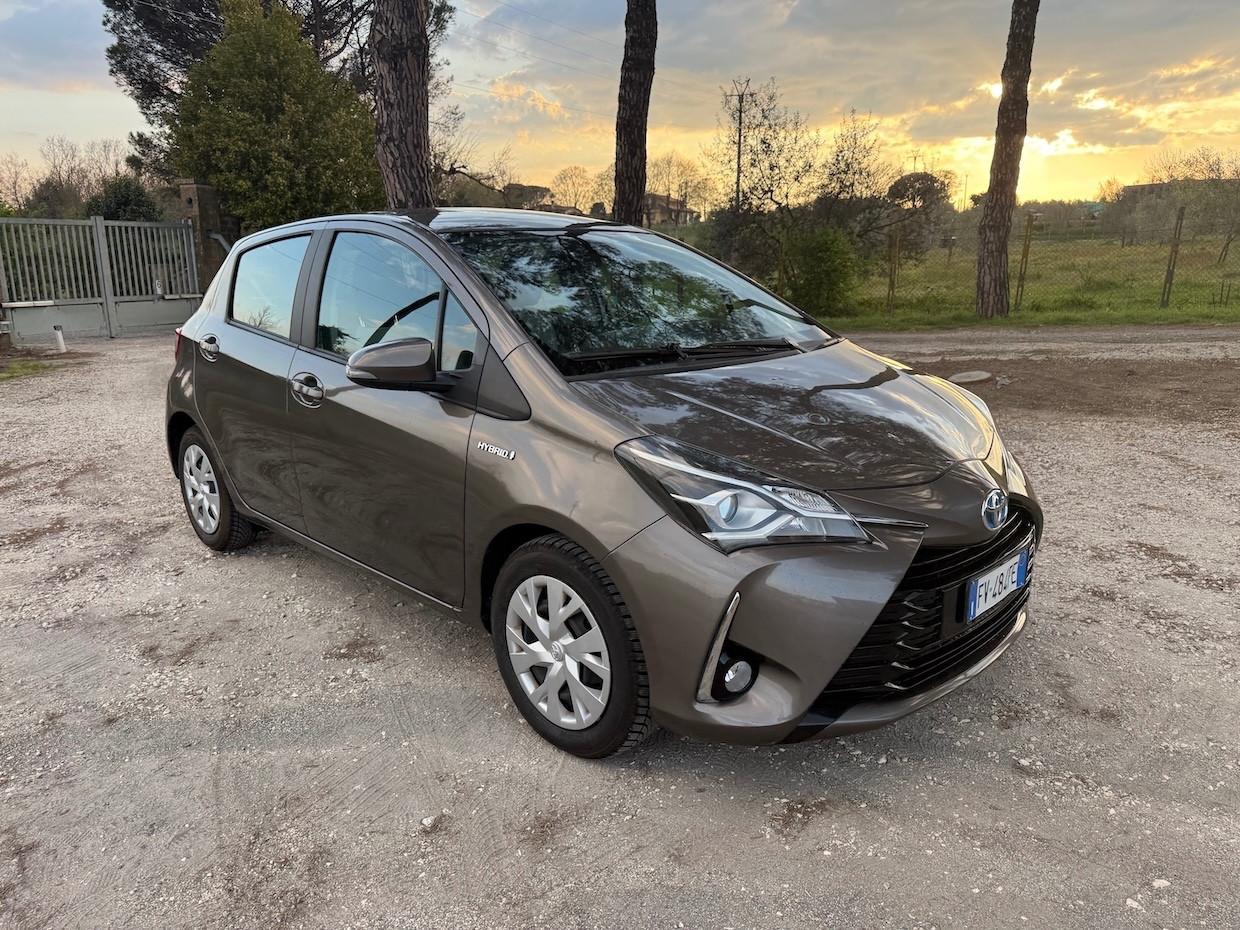 Toyota Yaris 1.5 Hybrid 5 porte Active