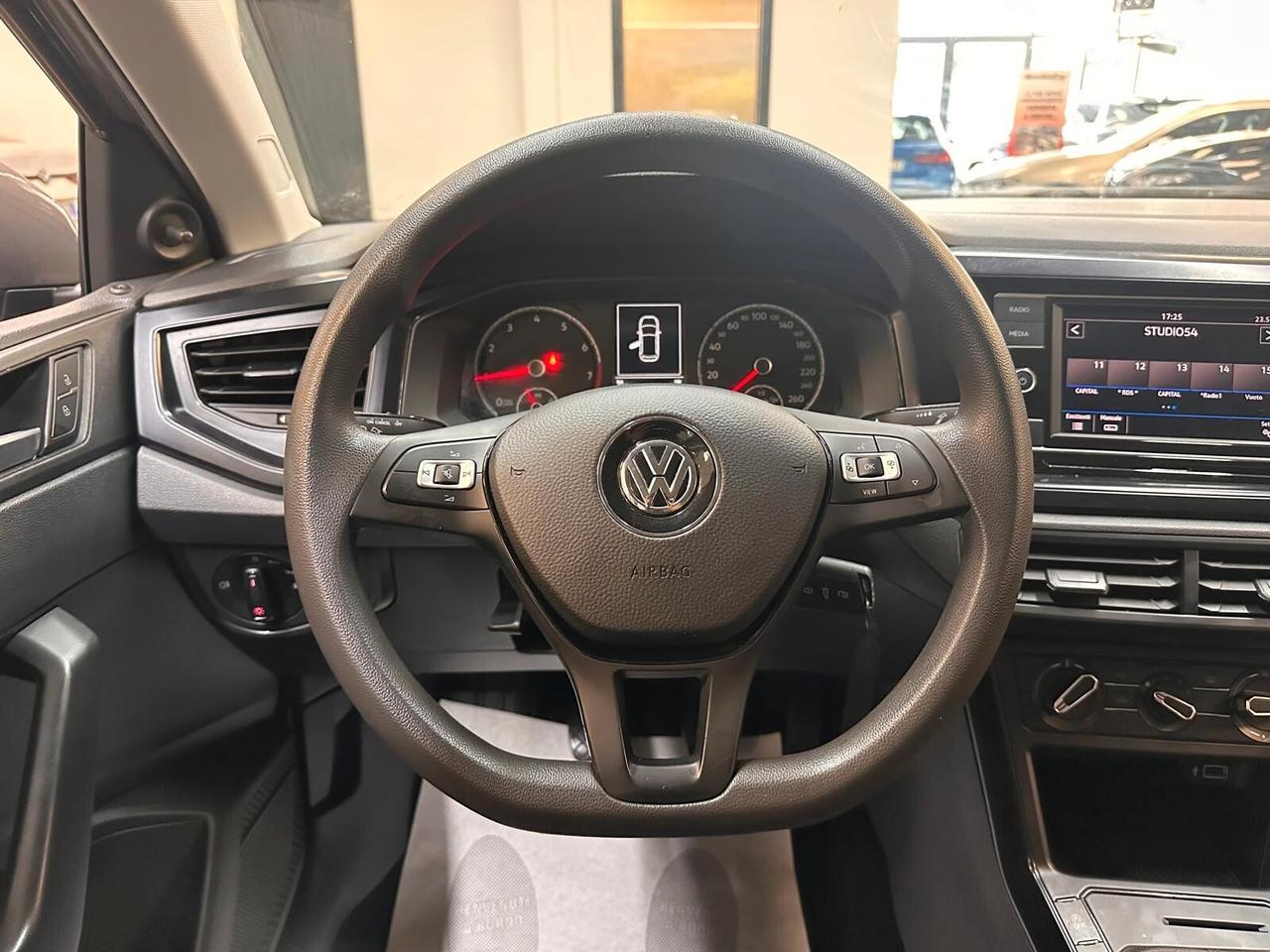 Volkswagen Polo 5p 1.0 evo Trendline 65cv * NEOPATENTATI *