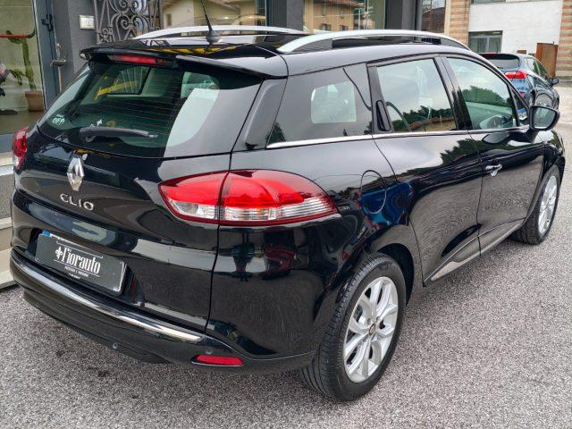 RENAULT Clio Sporter TCe 12V 75 CV Moschino Zen