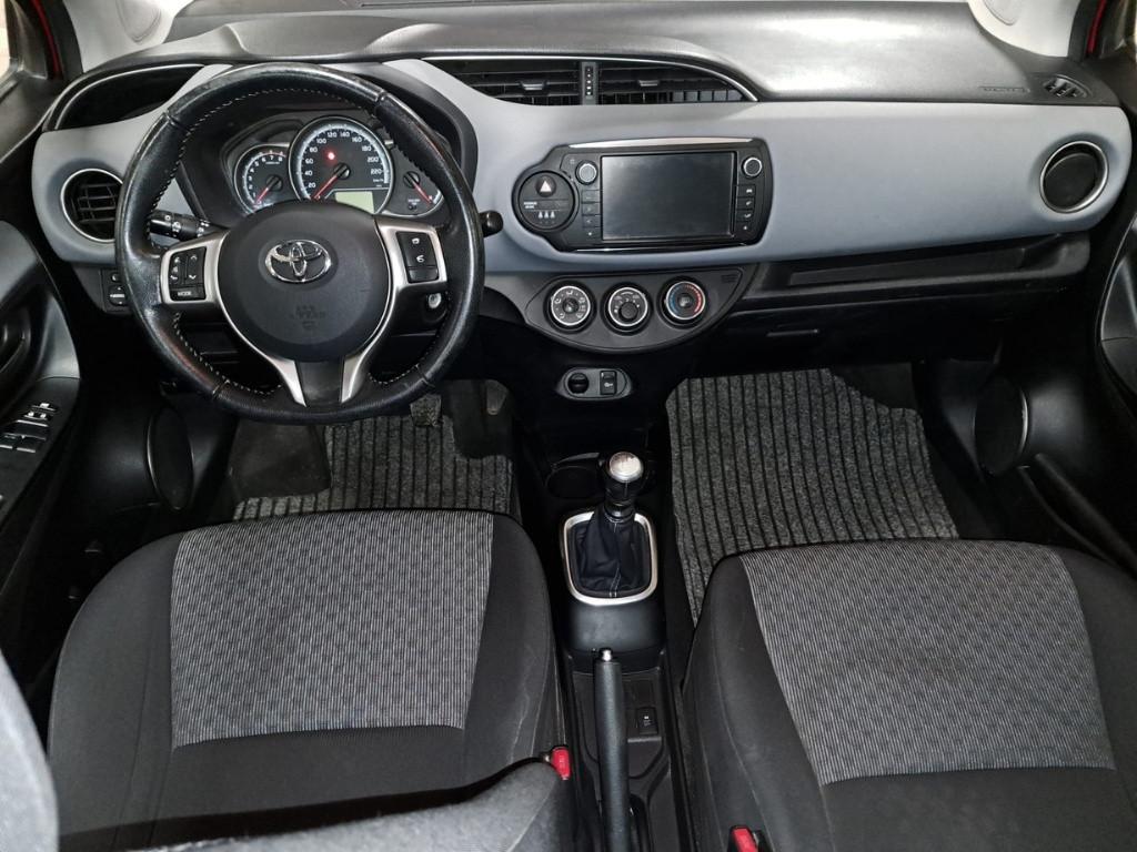 TOYOTA Yaris III 2015 - Yaris 5p 1.3 Active E6