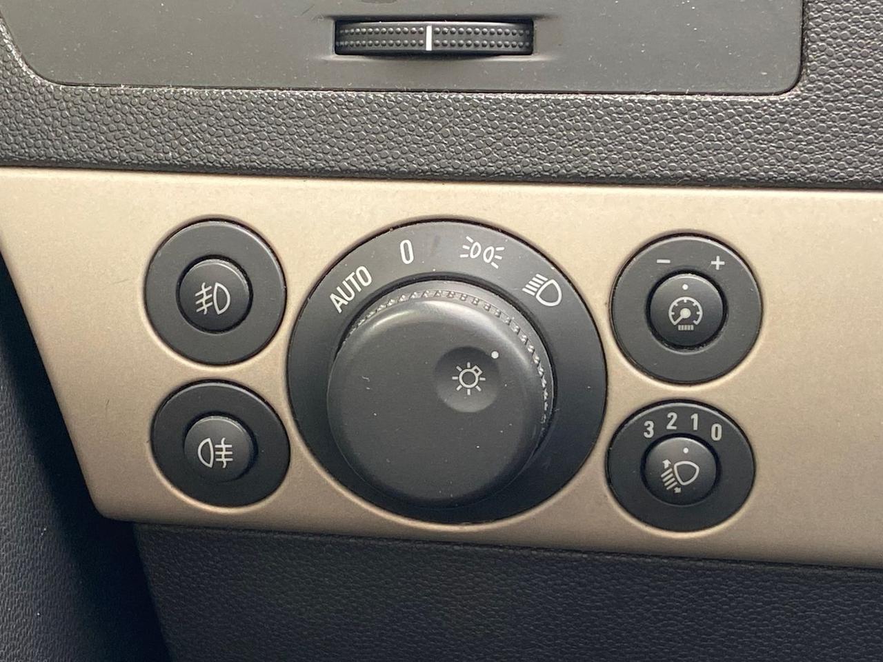 Opel Astra Elegance 1.8 Eco Tec #10217