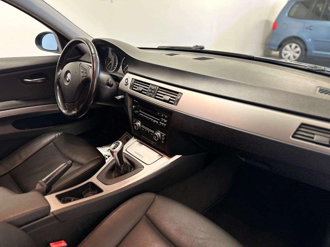 Bmw 320 320d cat Touring Attiva PELLE