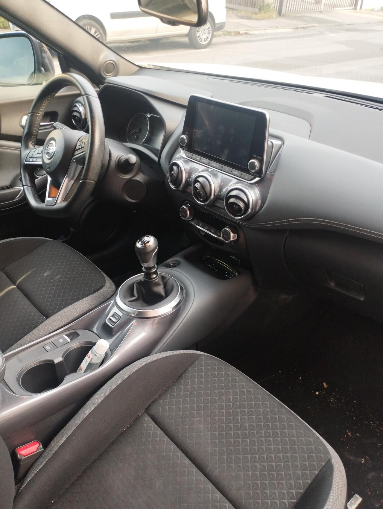 Nissan Juke 1.0 DIG-T 114 CV Acenta