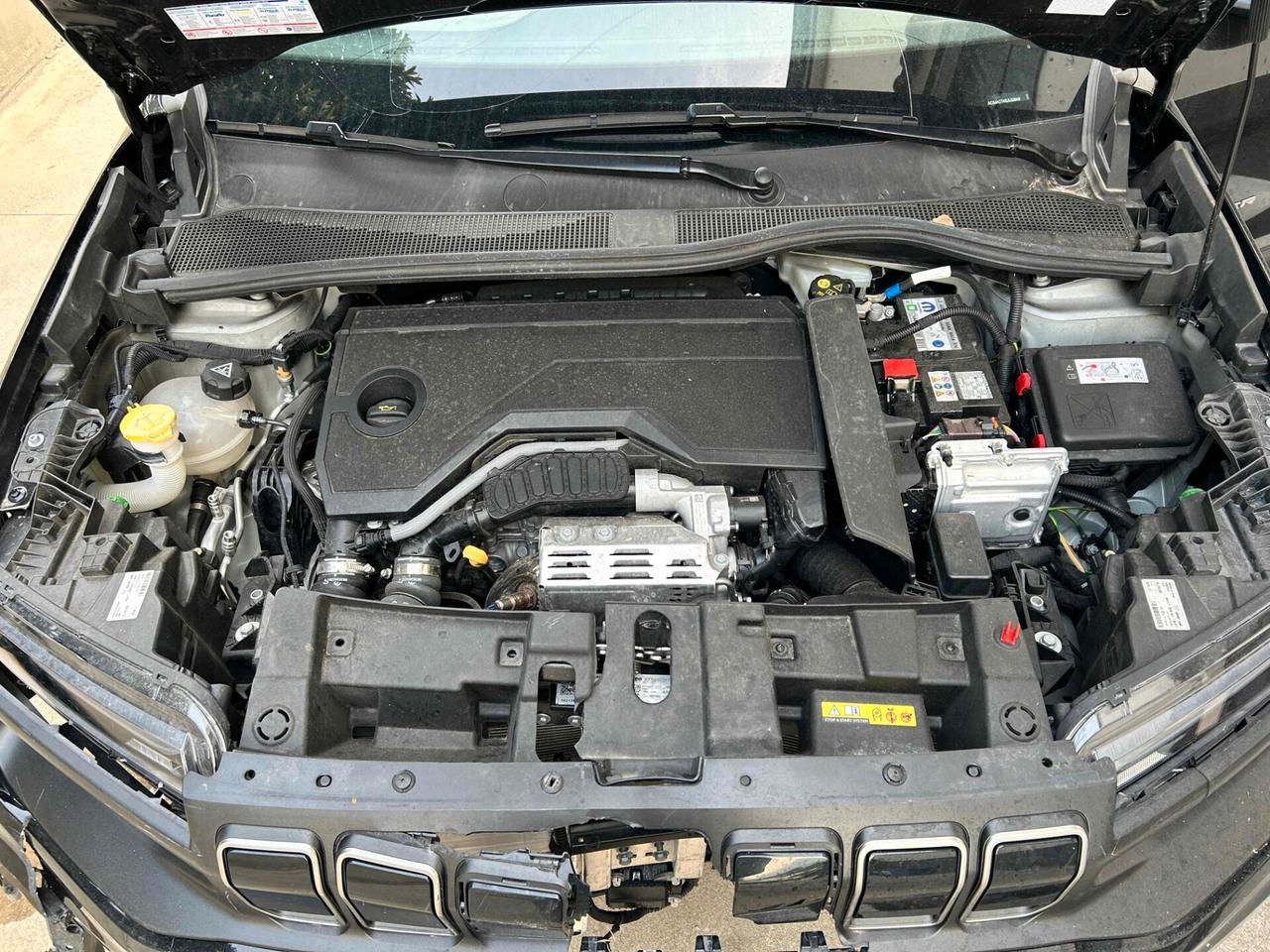 Jeep Avenger 1.2 Hybrid 100CV - 2025 Incidentata