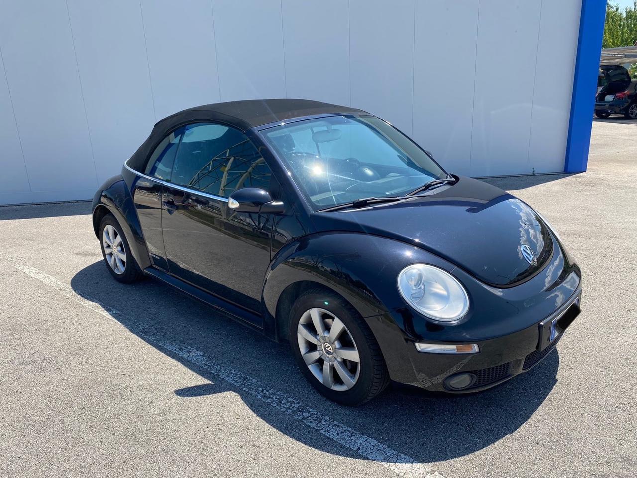 Volkswagen New Beetle 1.9 TDI 105CV Cabrio