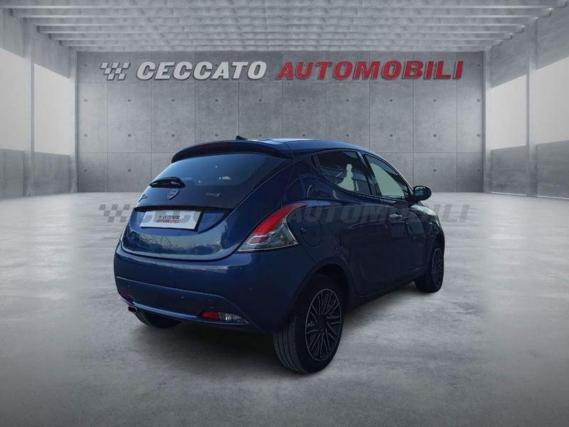 Lancia Ypsilon Ypsilon 1.0 firefly hybrid Gold s&s 70cv 5p.ti