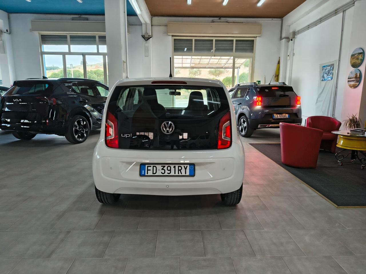 Volkswagen up! 1.0 75 CV 5p. high
