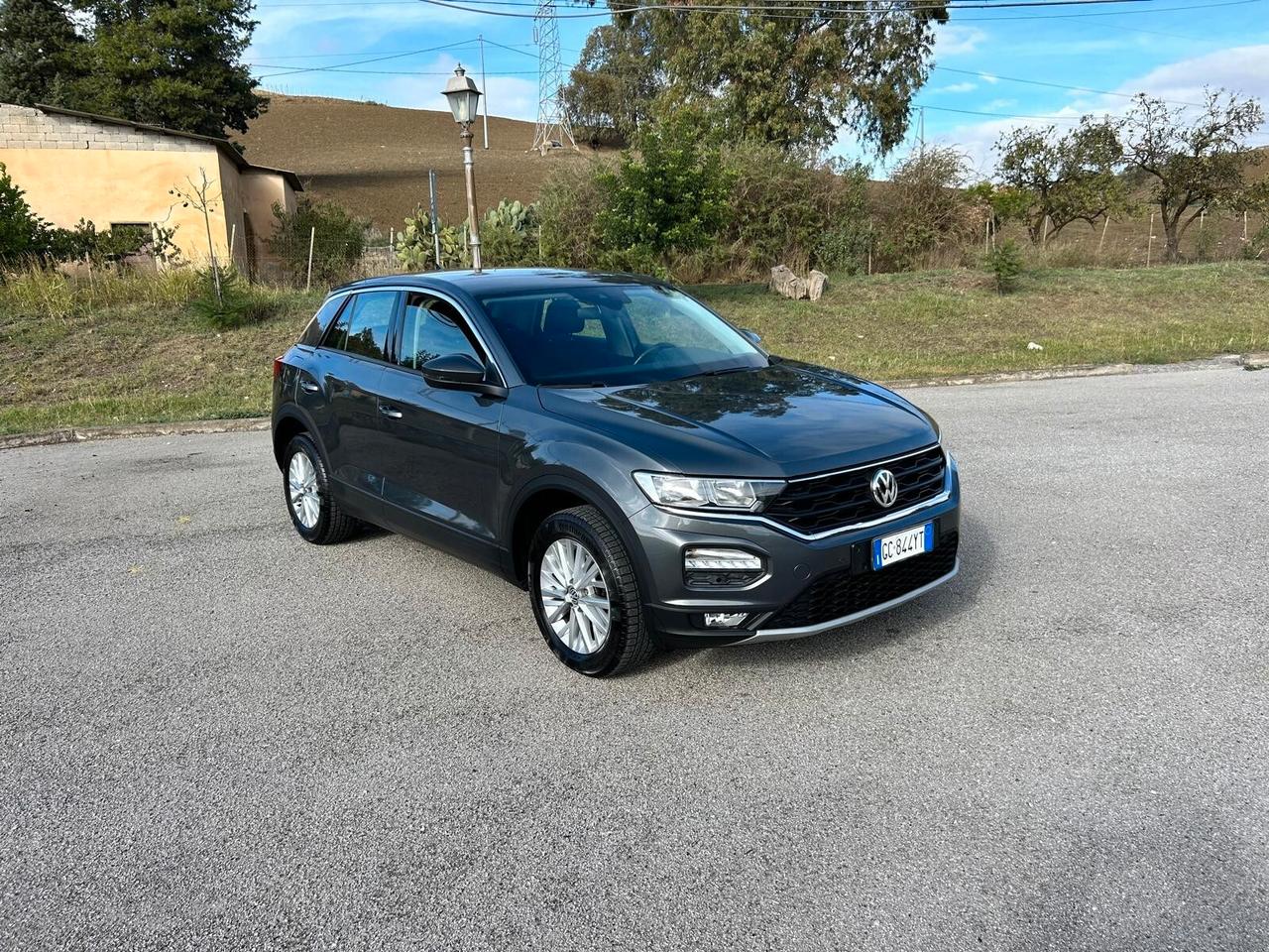 Volkswagen T-Roc 1.6 TDI SCR Business BlueMotion Technology