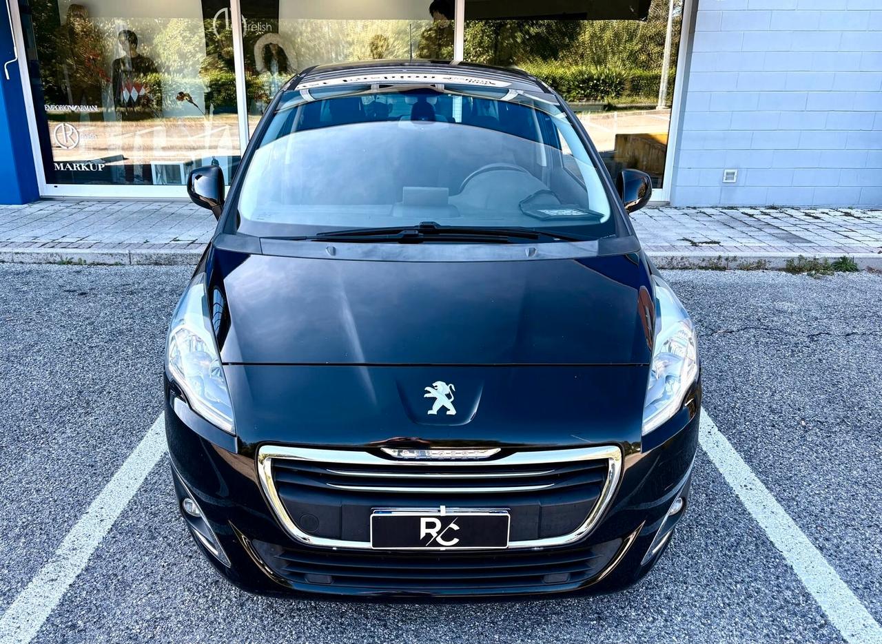 Peugeot 5008 BlueHDi 120 cv Neopatentati