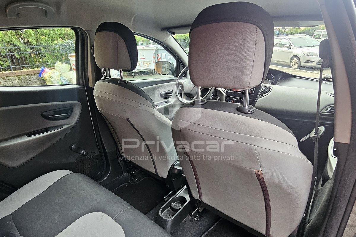 LANCIA Ypsilon 1.2 69 CV 5 porte GPL Ecochic Gold