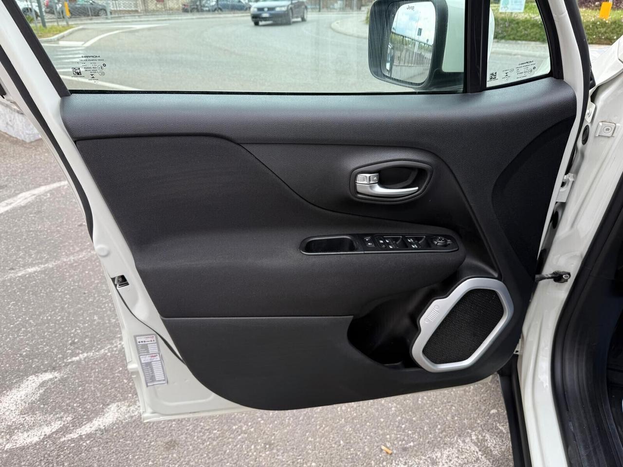 Jeep Renegade 1.6 Mjt 120 CV Longitude