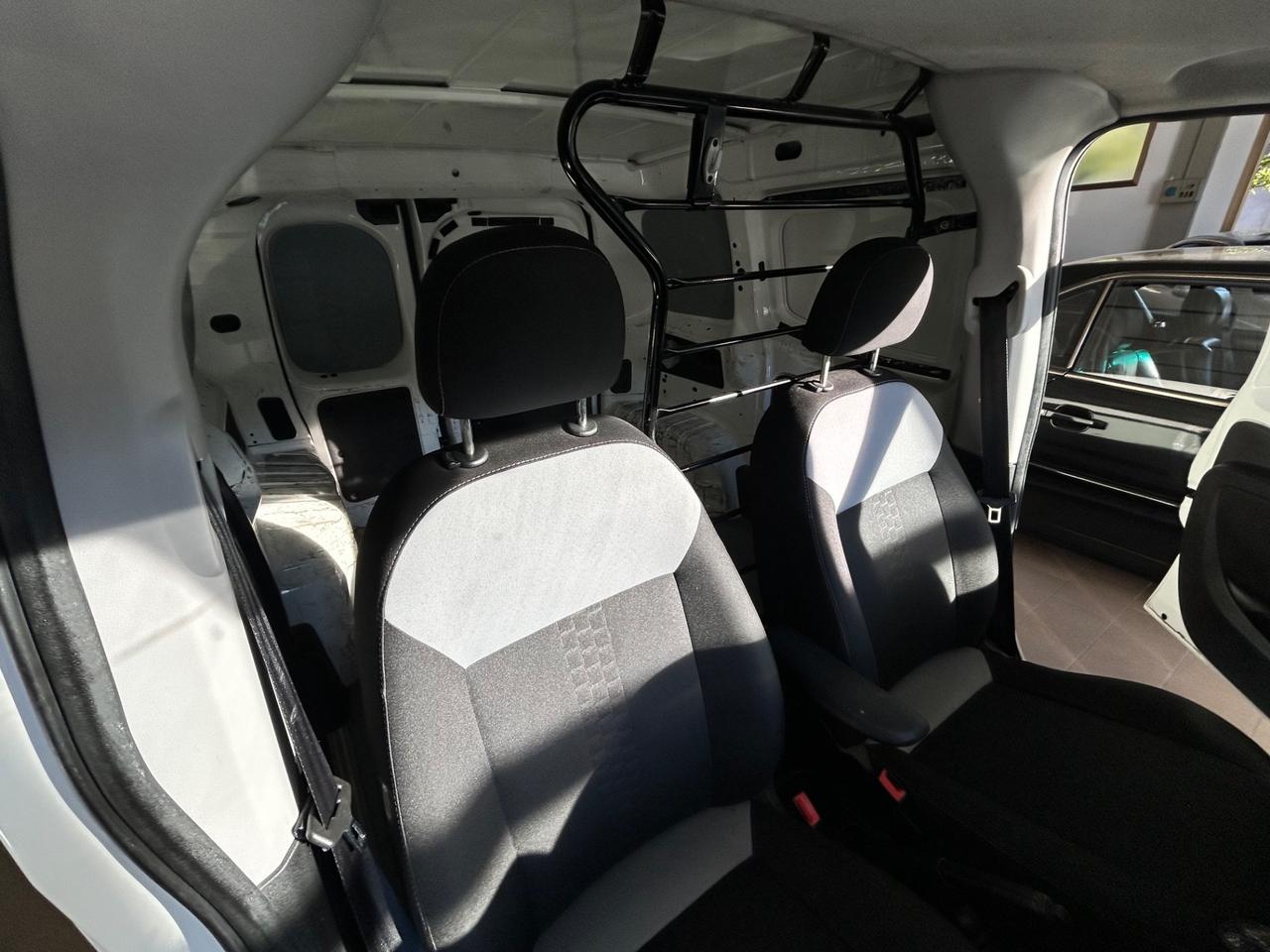 Fiat Fiorino 1.3 MJT 80CV Cargo SX