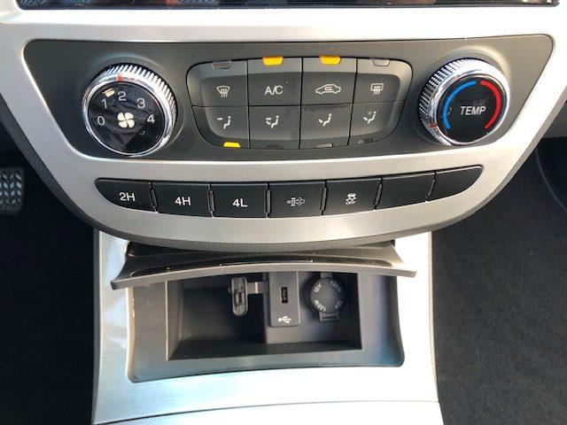 EVO Cross 4 PICK UP 2.0 TDI 4X4 "IVA COMPRESA"