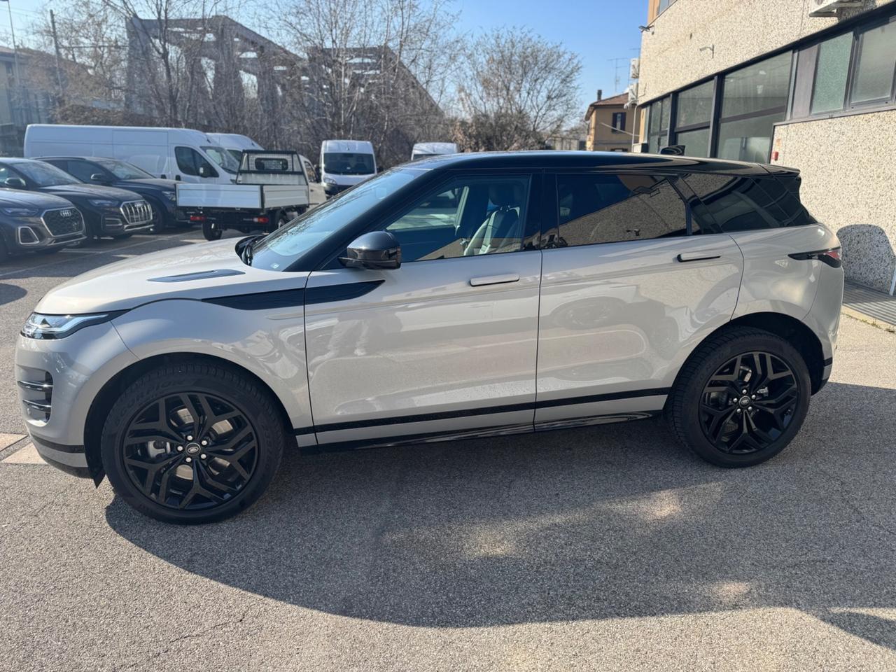 RANGE ROVER EVOQUE R-DYNAMIC HSE AUTOCARRO 5 POSTI 2023