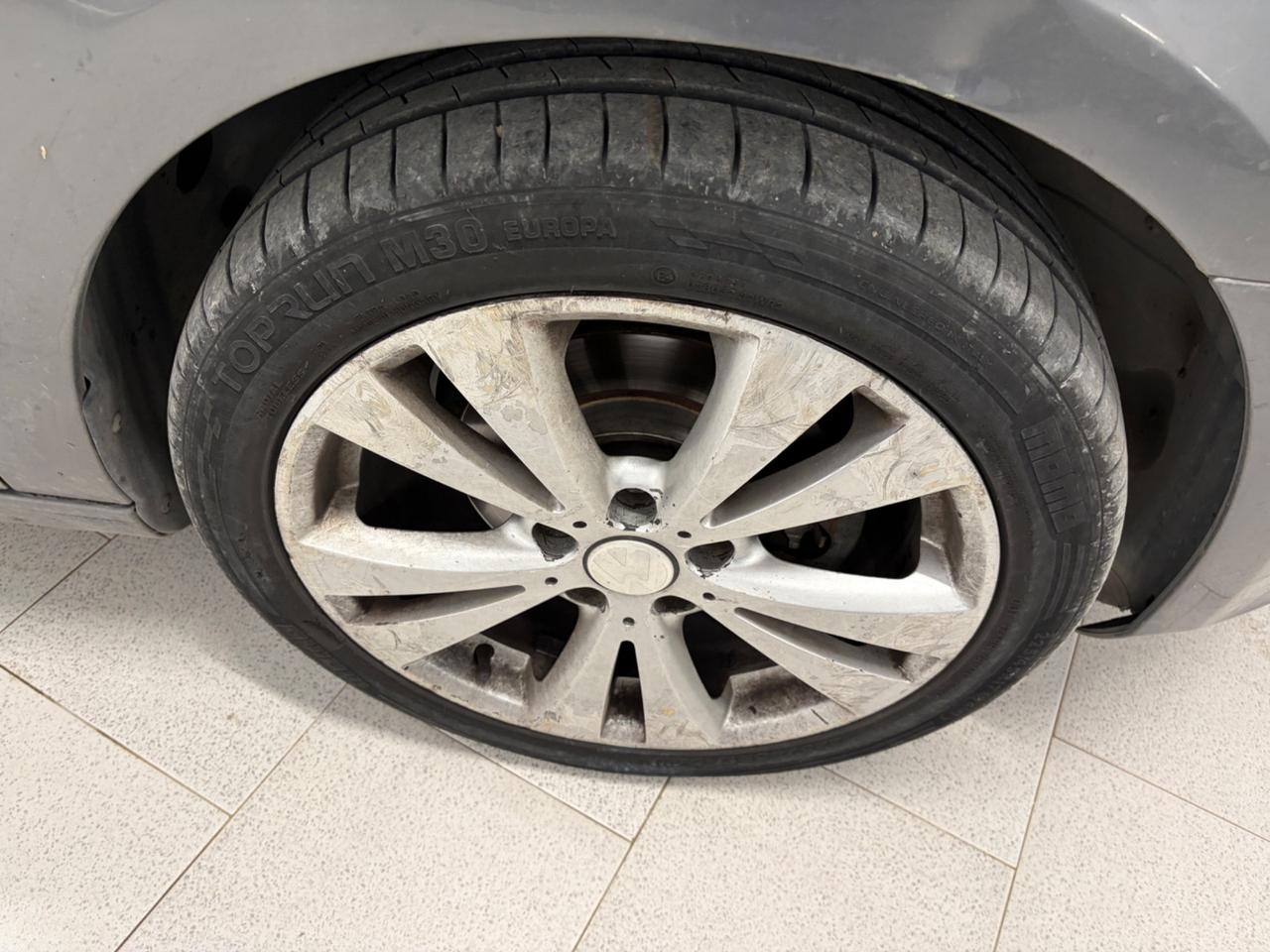 Volkswagen Golf 1.6 TDI DPF DSG 5p. Highline Frizione Sltta