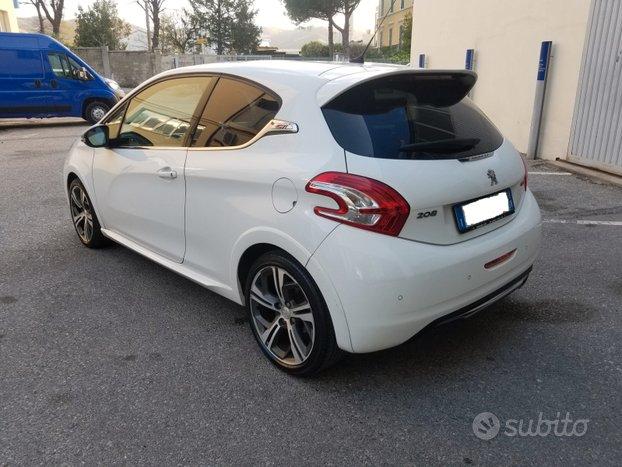 Peugeot 208 1.6 thp 16v Gti 200cv 3p