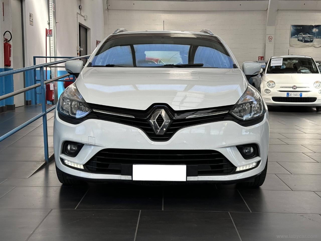RENAULT Clio Sporter 1.2 75 CV Duel2