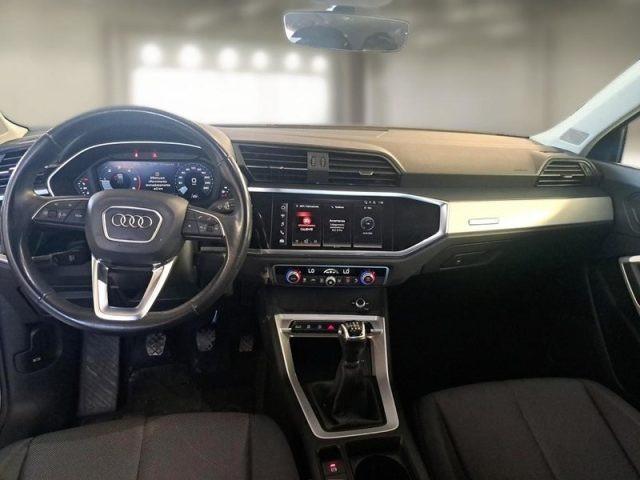 AUDI Q3 SPB 35 TDI Business Plus