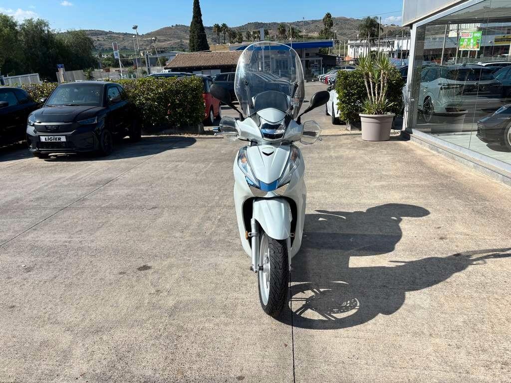 Honda SH 300 i 2017 / KM 23.000 Condizioni pari al nuovo