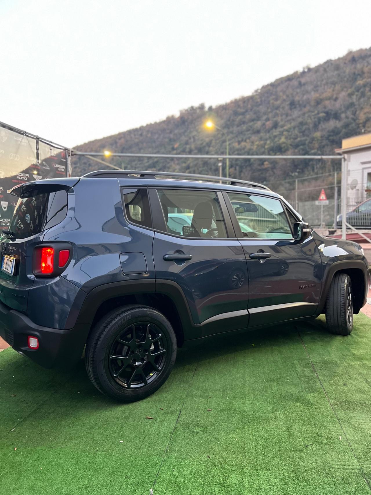 Jeep Renegade 1.5 Turbo T4 MHEV Limited FULL LED