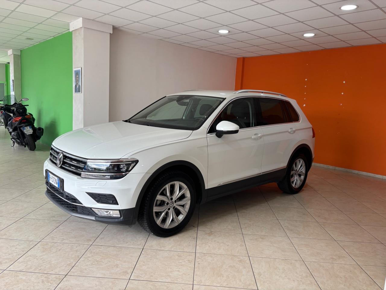Volkswagen Tiguan 2.0 TDI SCR DSG 4MOTION Advanced permute finanziamenti