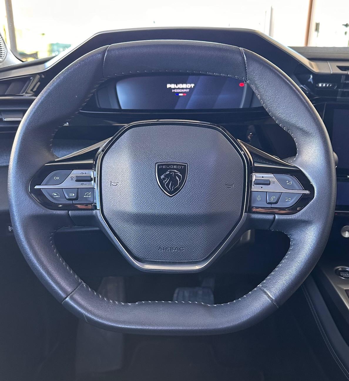 Peugeot 308 1.2 puretech t Allure Pack s&s 130cv eat8