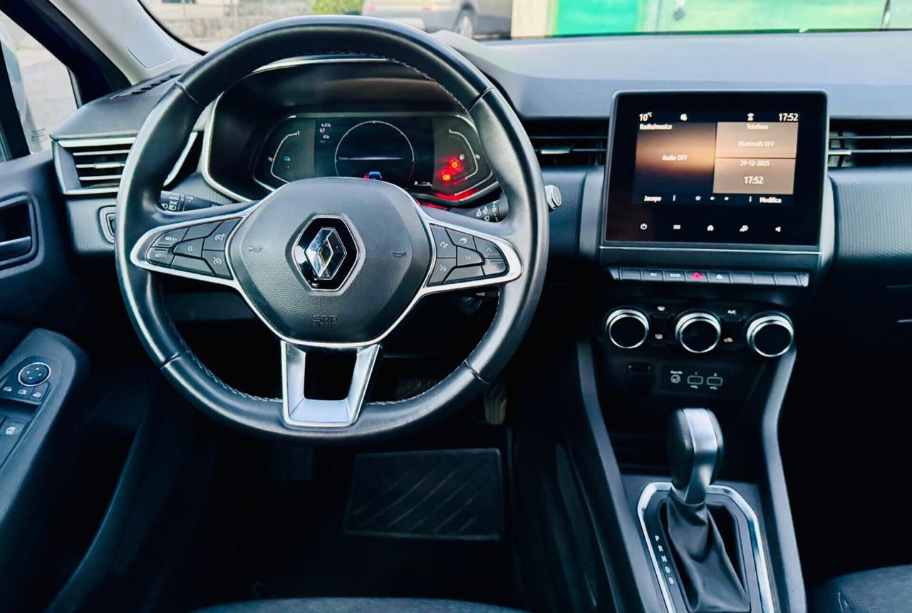 Renault Clio Full Hybrid E-Tech 140 CV 5 porte Initiale Paris