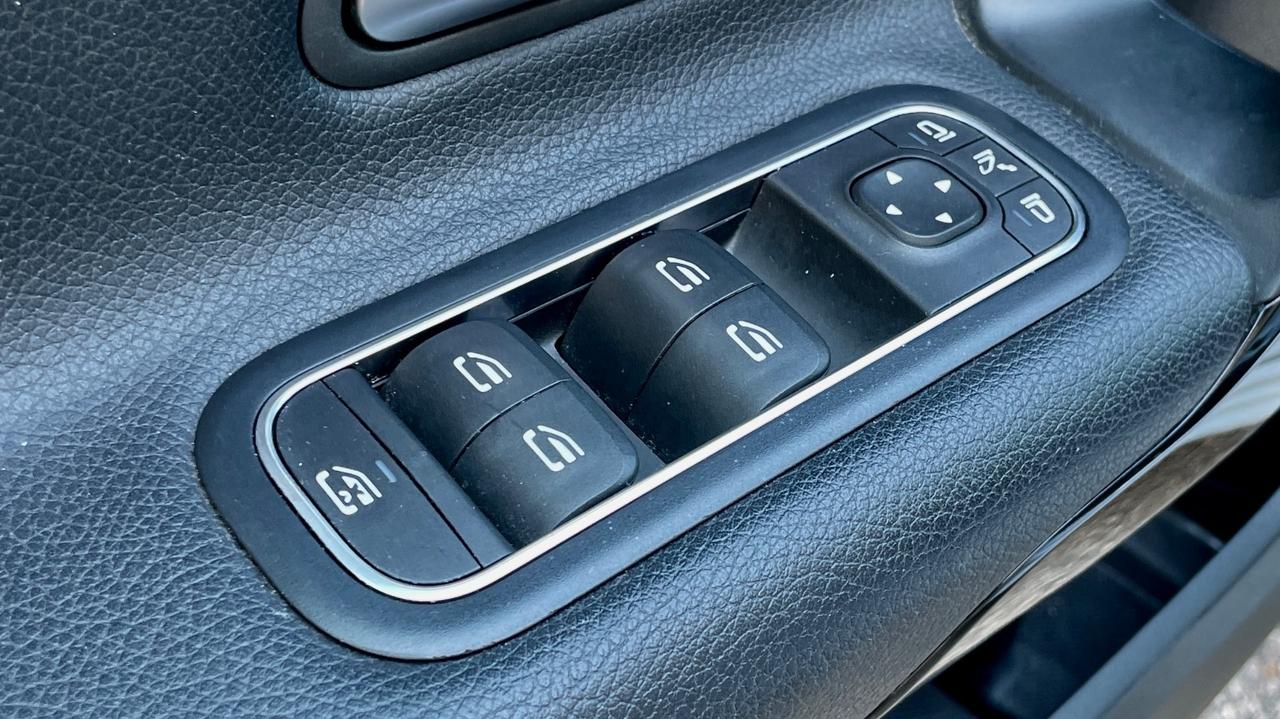 MERCEDES-BENZ CLASSE A180 1.5 116CV - FULL LED, PELLE, NEOPATENTATI