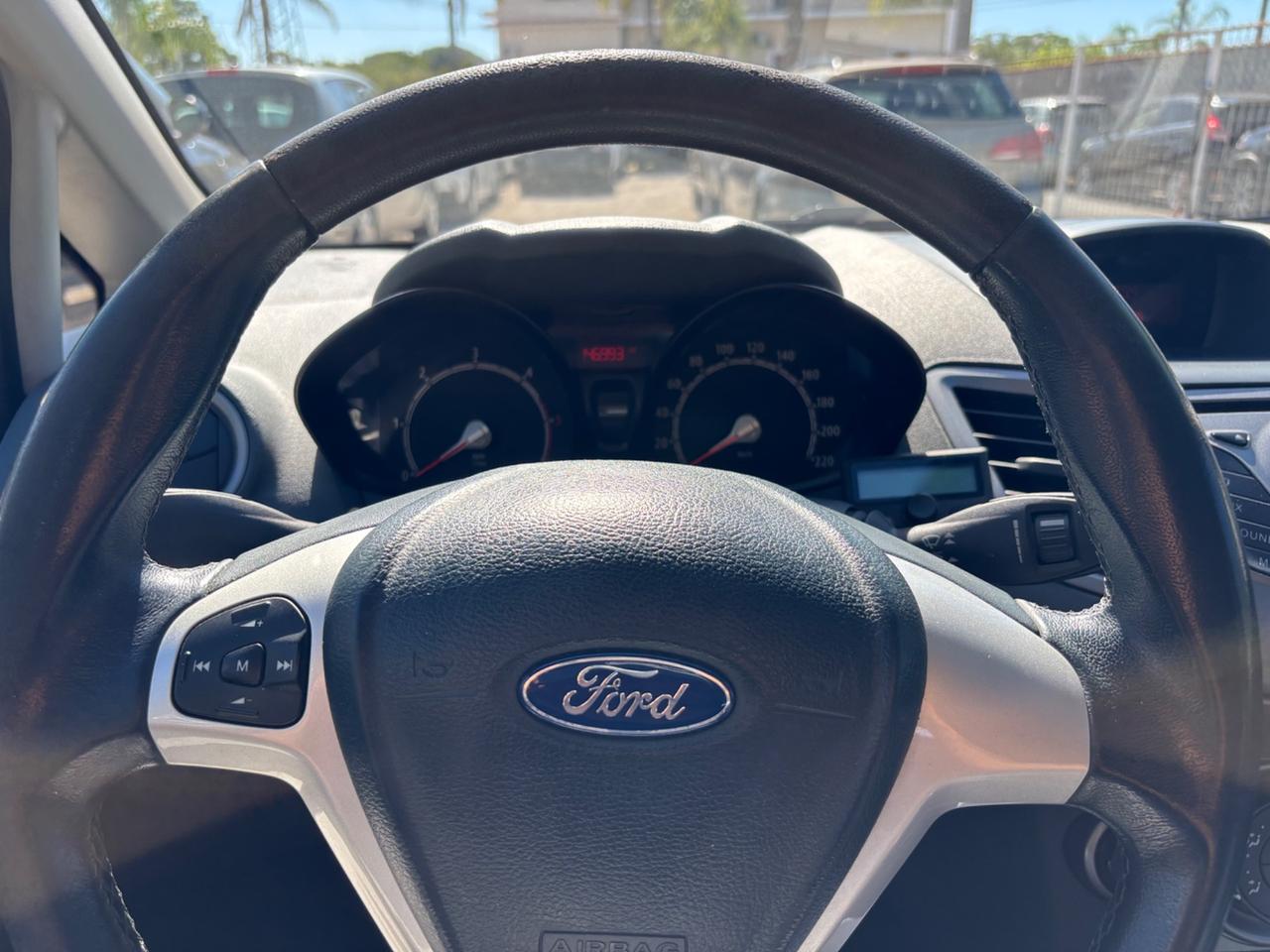 FORD FIESTA 1.4HDI 70CV TITANIUM 140.000KM