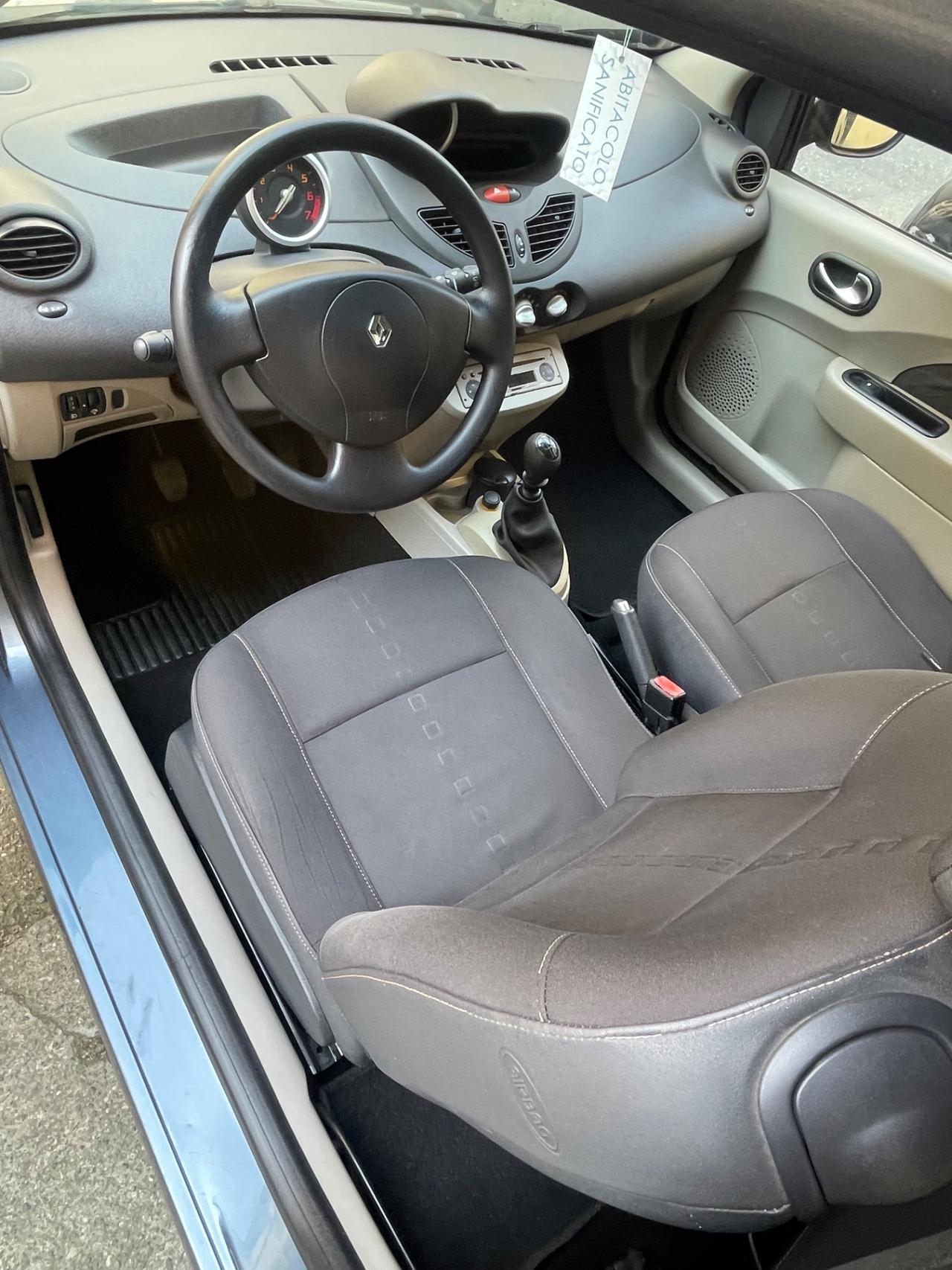 Renault Twingo 1.2 benz. Euro 4 - SOLI 85.000 KM!!!