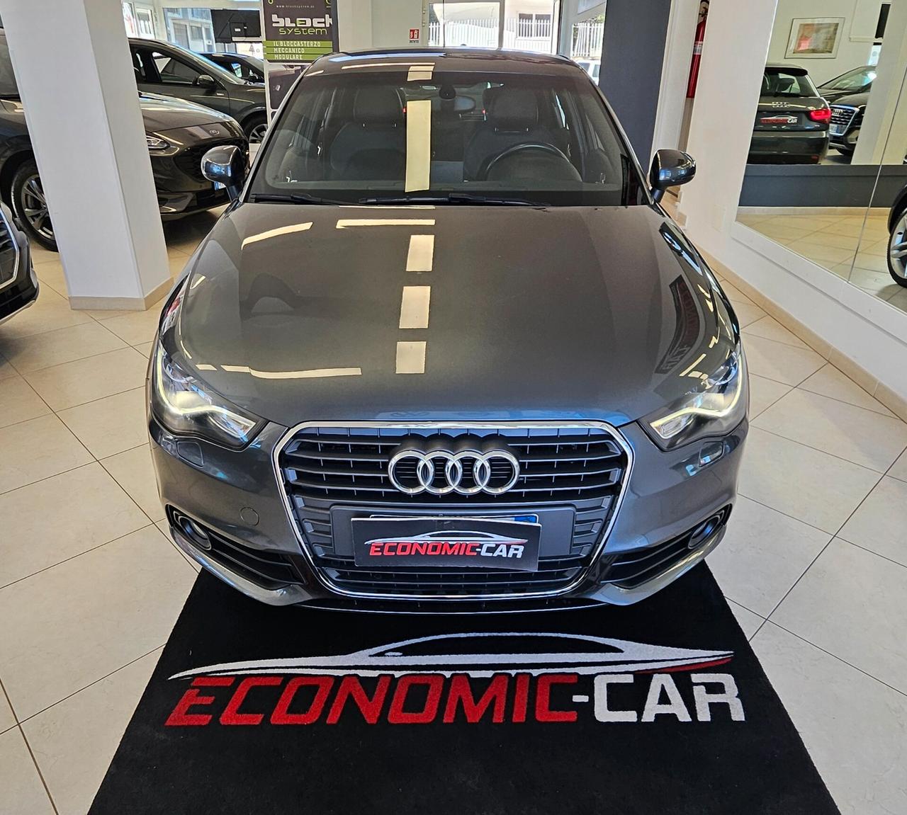 Audi A1 SPB 1.6 TDI S tronic S-LINE