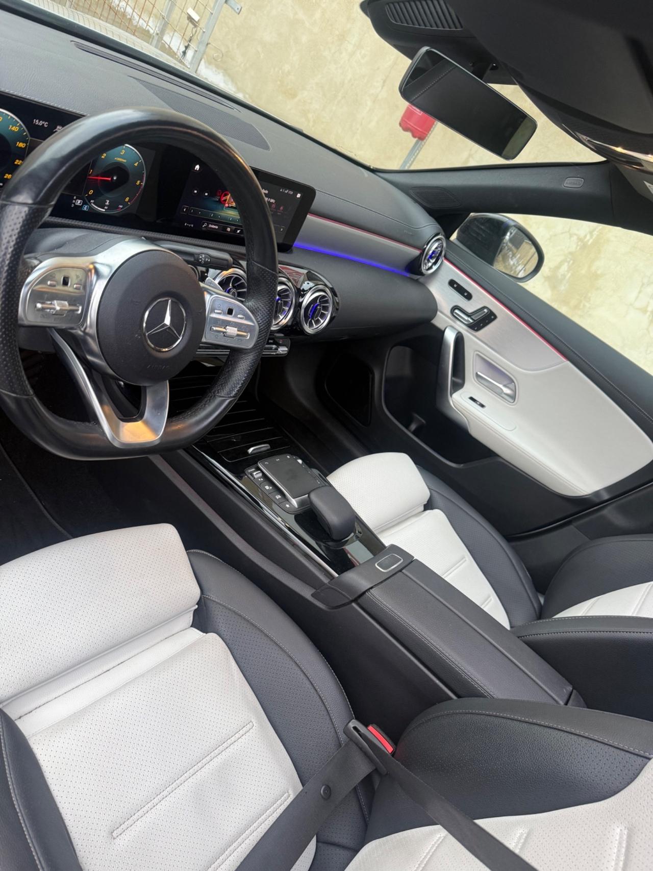 Mercedes-benz CLA 220 d Automatic 4Matic Premium