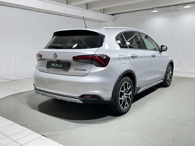 Fiat Tipo 1.0 5 porte Cross