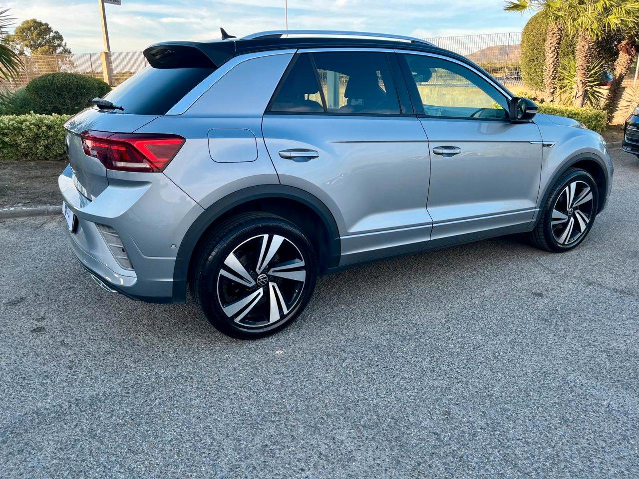 Volkswagen T-Roc 1.0 tsi R-Line 110cv