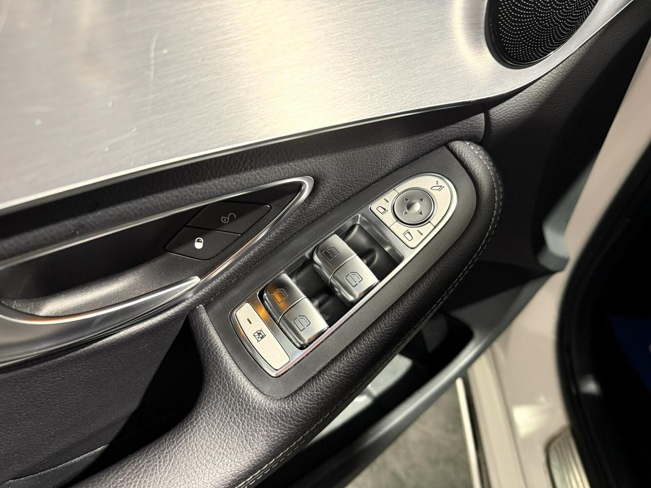 MERCEDES C 220CDI PREMIUM FULL LED UNICO PROP.