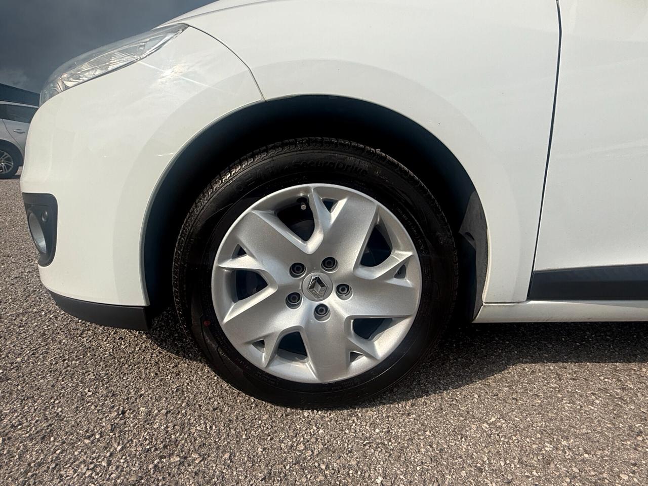 Megane 1.5 dCi 110CV Wave Autocarro