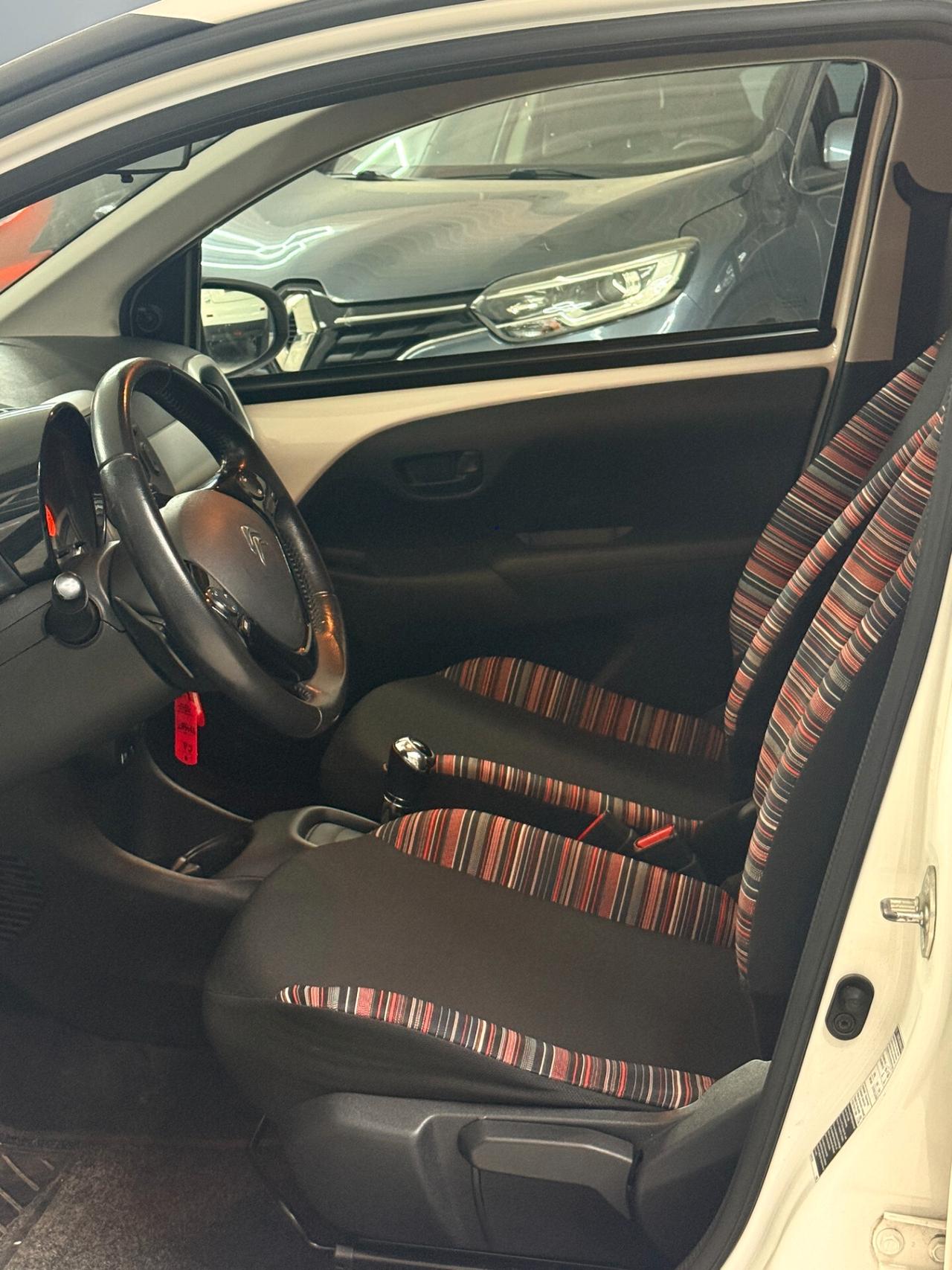 Citroen C1 Airscape VTi 68 ETG 5 porte Shine