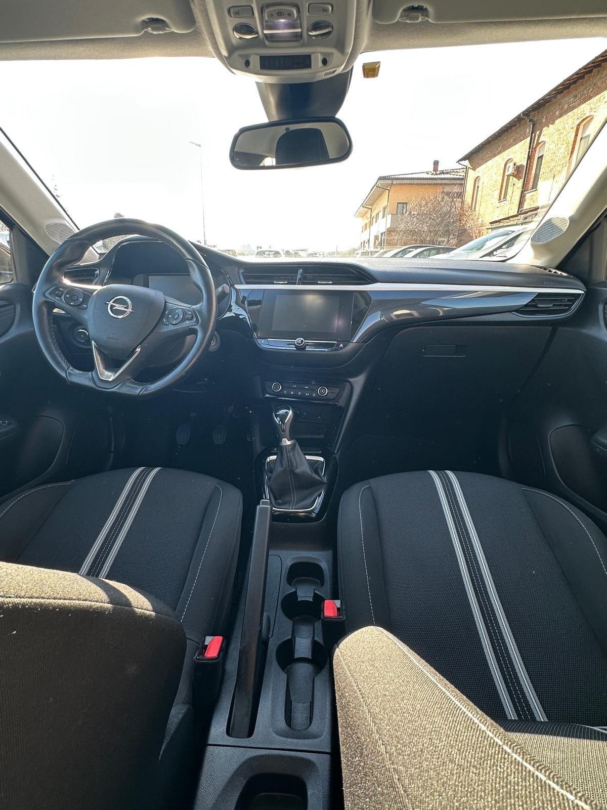 Opel Corsa 1.2 Blitz Edition