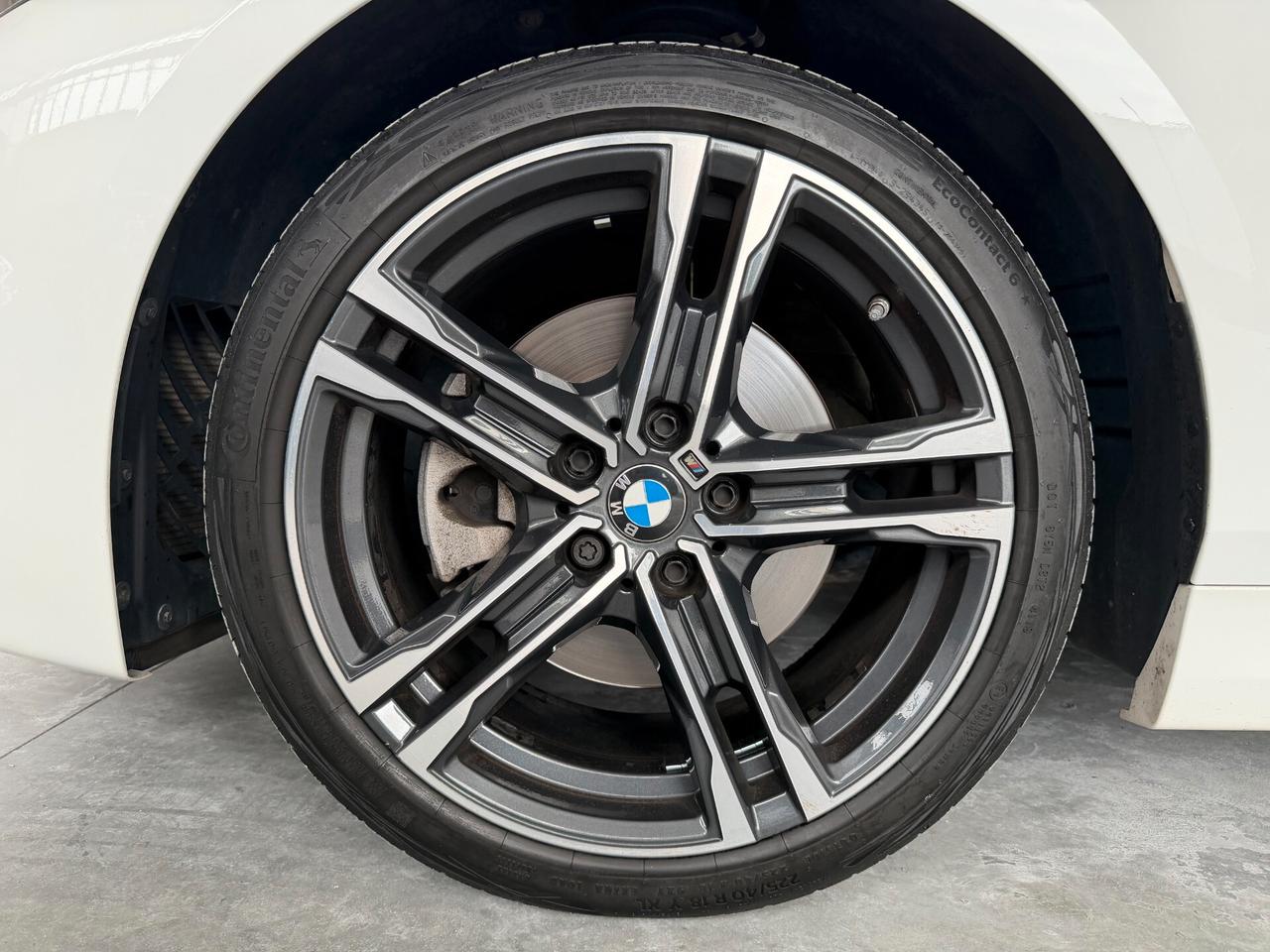 Bmw 118 118i 5p. Msport
