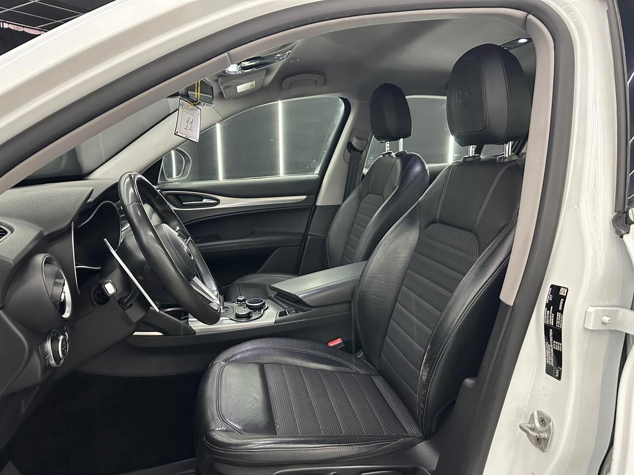 Alfa Romeo Stelvio 2.2 Turbodiesel 180 CV AT8 RWD Super