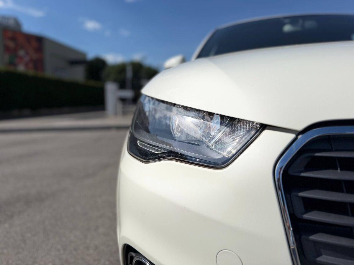 Audi A1 1.6 tdi Ambition 90cv