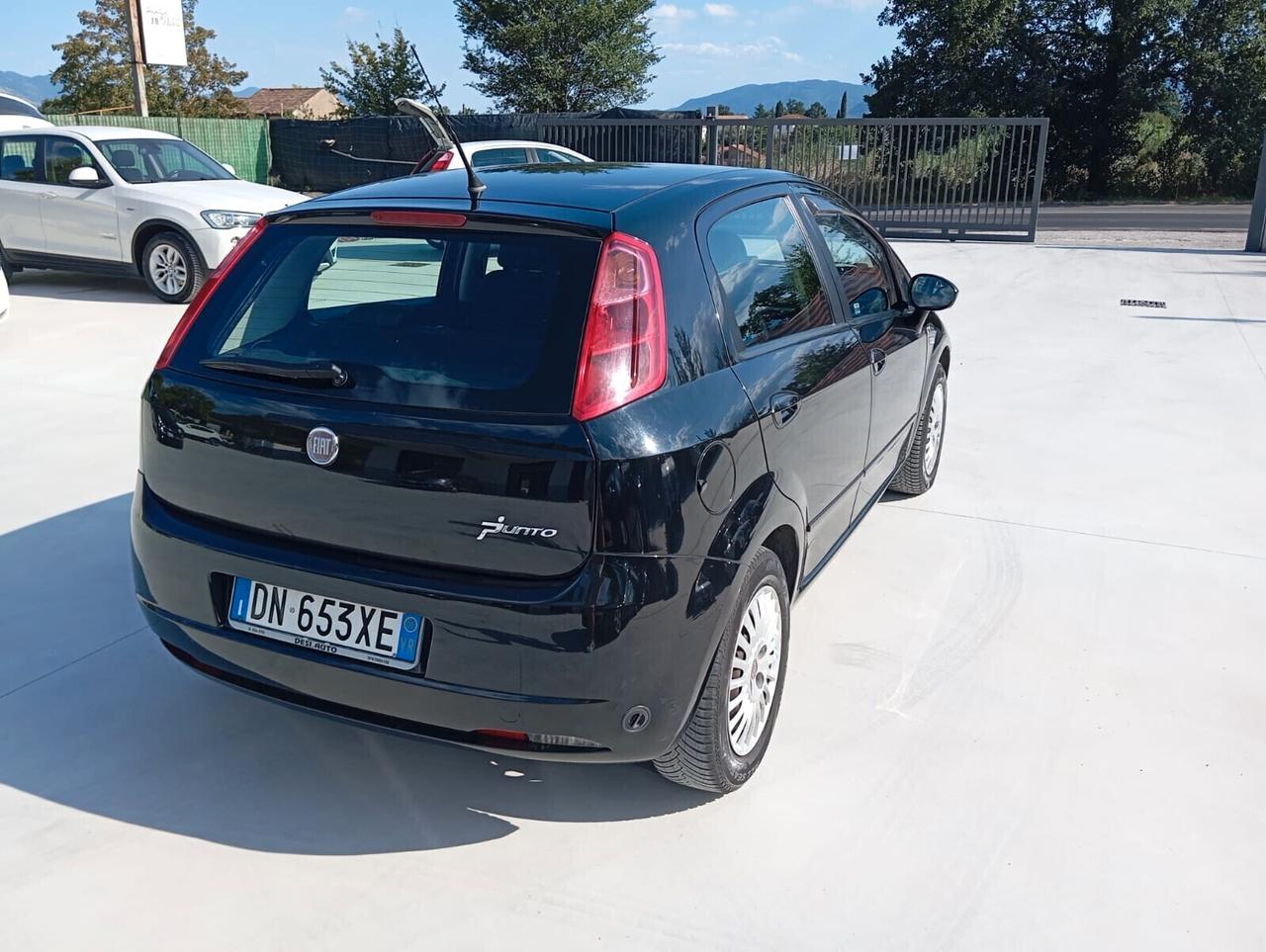 Grande Punto GPL " PERFETTE CONDIZIONI"