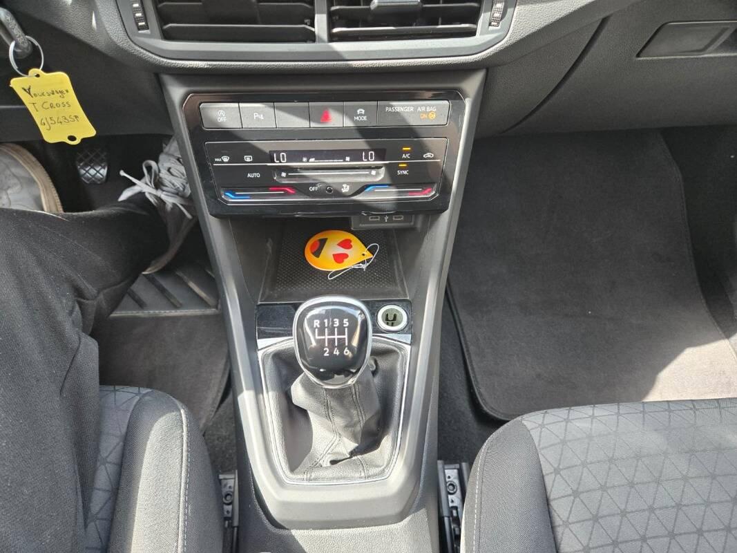 Volkswagen T-Cross 1.0 tsi Advanced 110cv