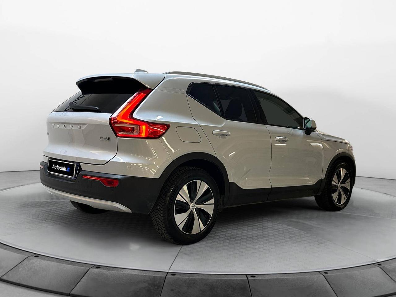 Volvo XC40 2.0 d4 Business Plus awd