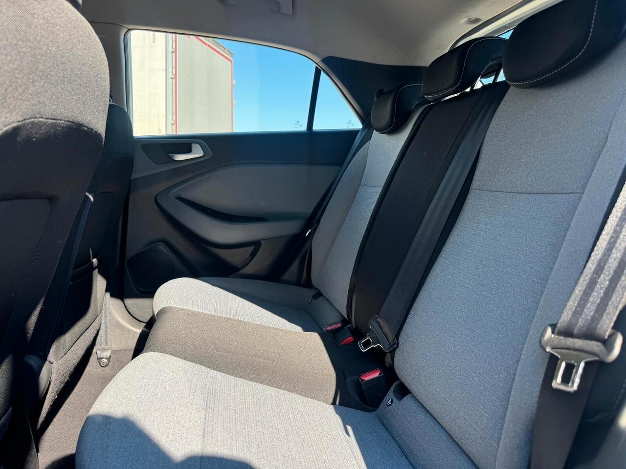 Hyundai i20 1.1 CRDi 12V 5 p. Comfort- 2015