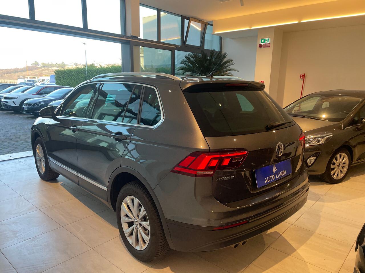 Volkswagen Tiguan 2.0 TDI SCR DSG 4MOTION Sport BMT