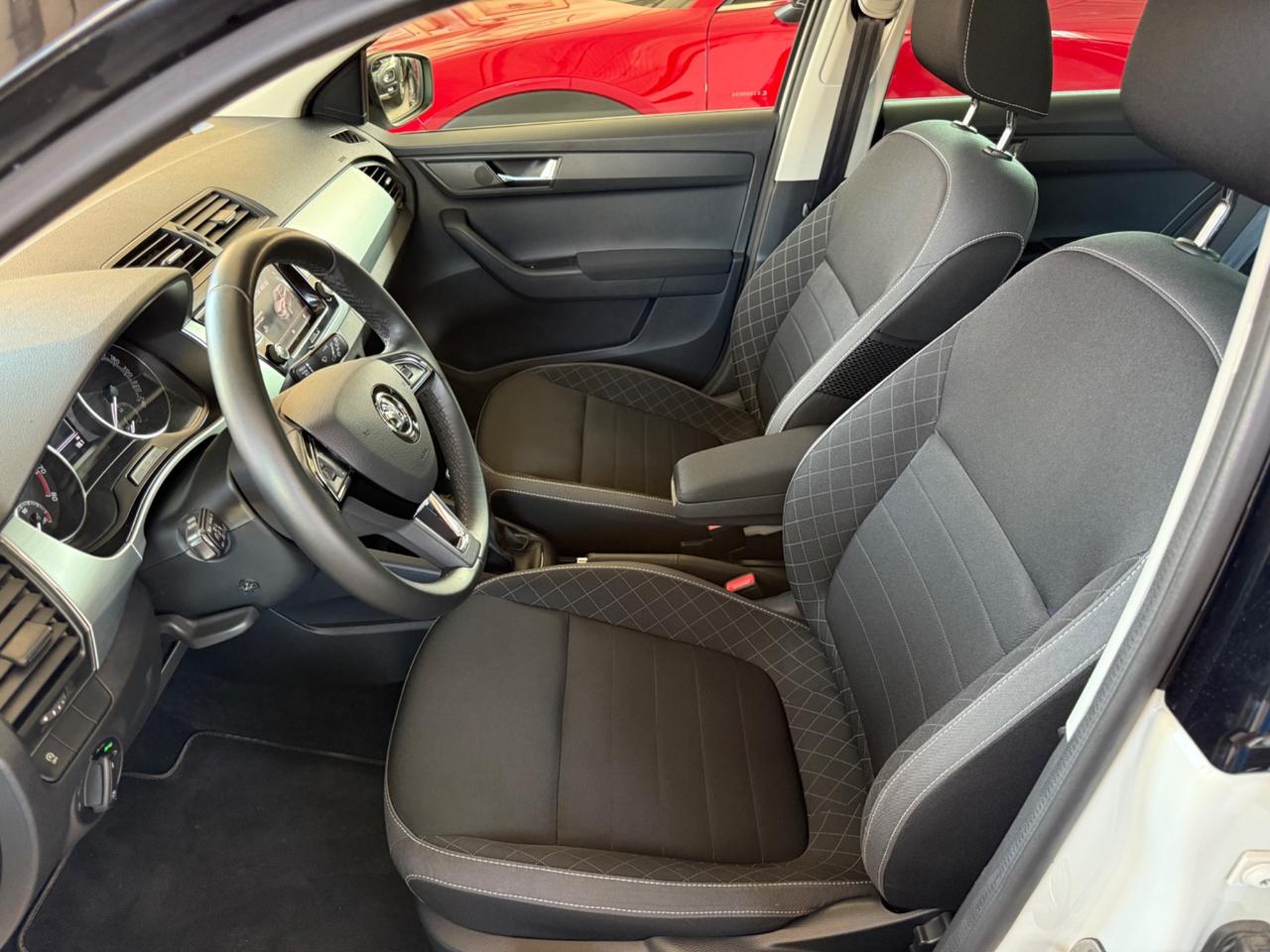 Skoda Fabia 1.0 TSI Twin Color Nero