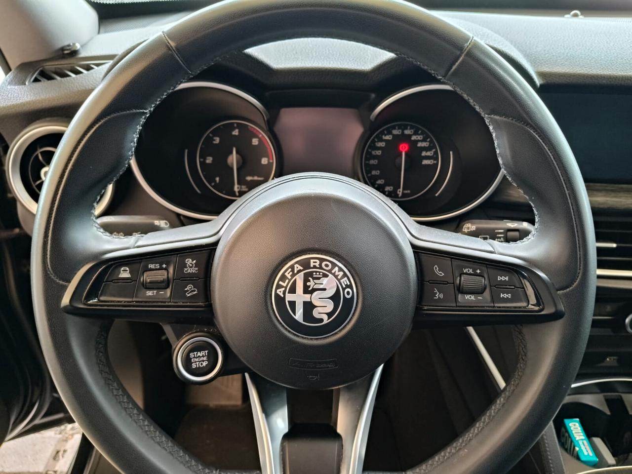 Alfa Romeo Stelvio 2.2 Turbodiesel 160 CV AT8 RWD Business